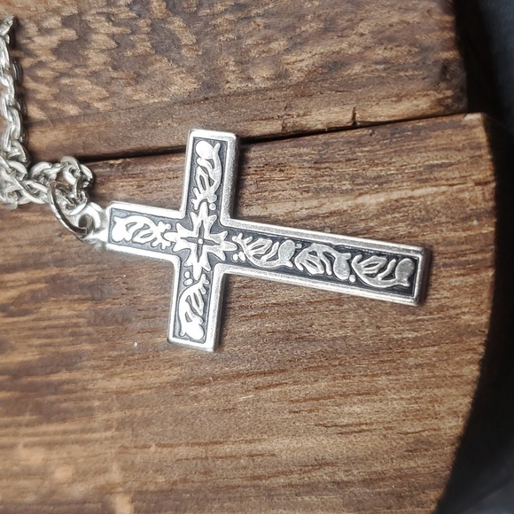 N3402 - Picture 2 of 2